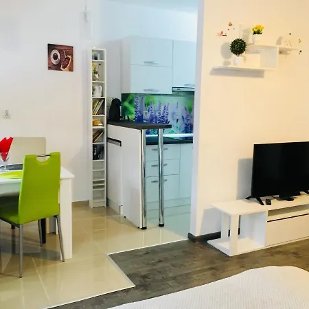 Apartment Seasons Lyke Brasov