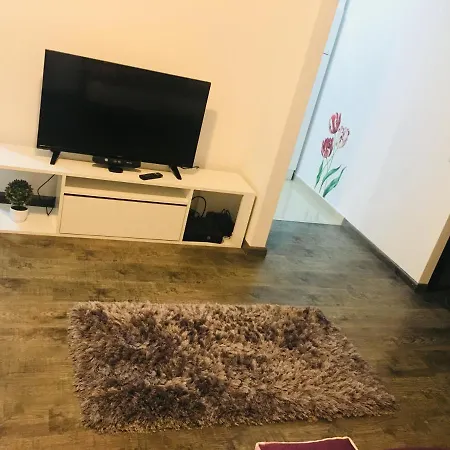Apartment Seasons Lyke *
